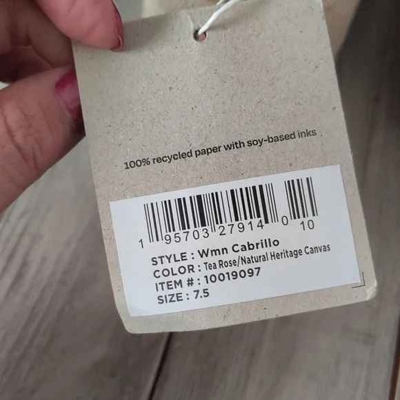 NWT TOMS Earthwise Sneakers In Tea Pink/ Natural Size Woman's 7.5 - Picture 11 of 12